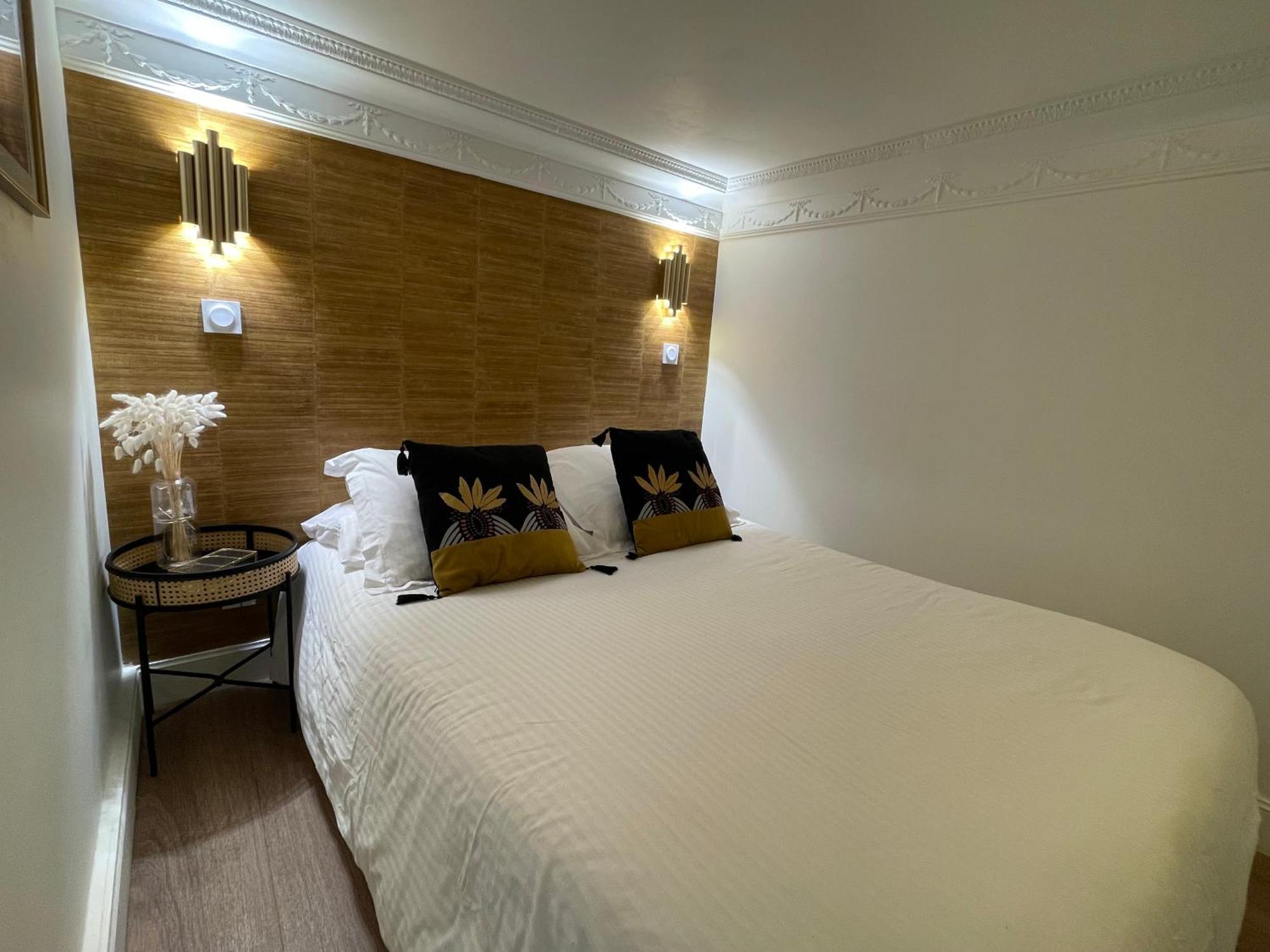 Appartements De Charme Du General Leclerc - Place D'Erlon - Hypercentre - Gare - แร็งส์ ภายนอก รูปภาพ