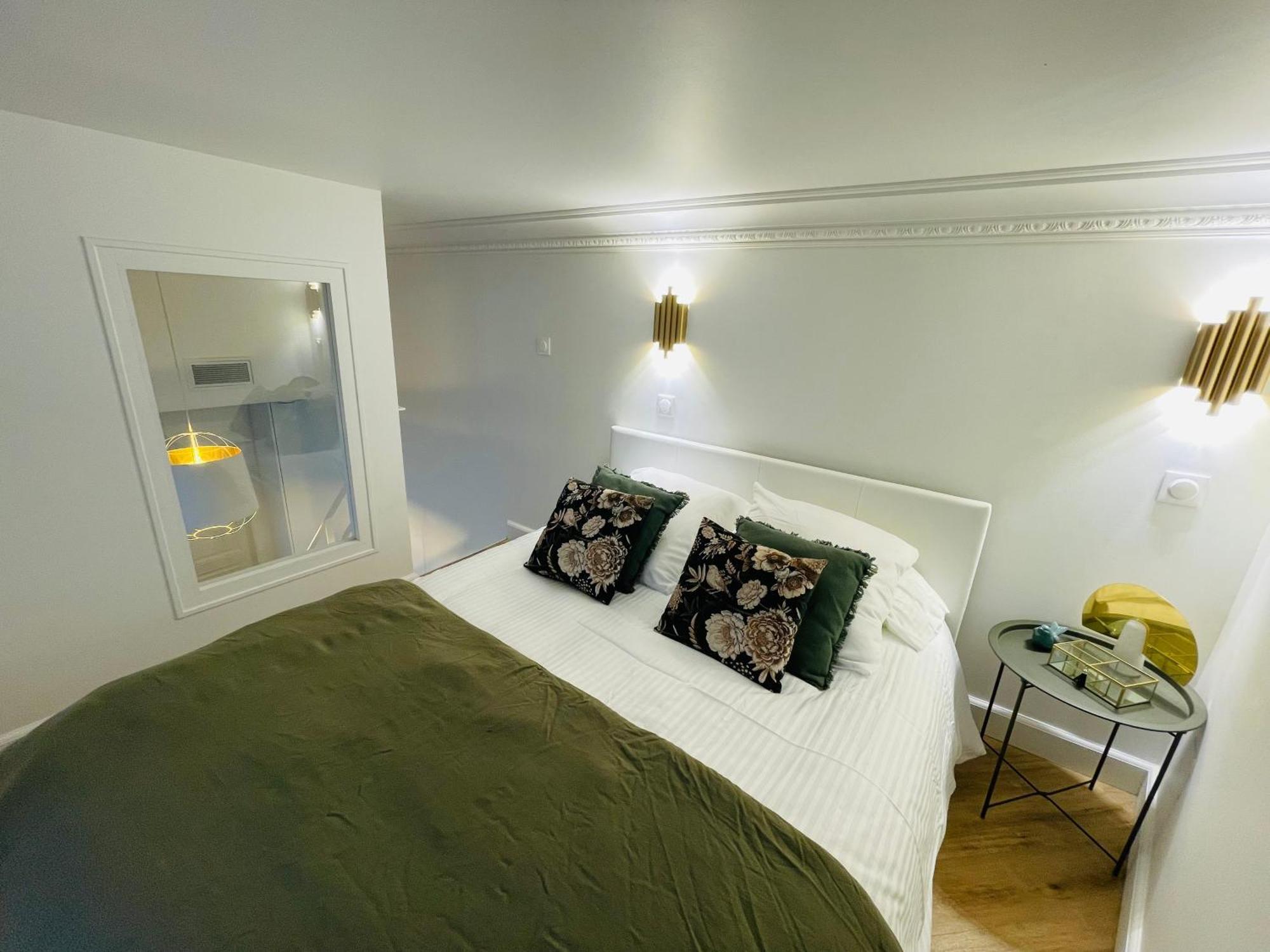 Appartements De Charme Du General Leclerc - Place D'Erlon - Hypercentre - Gare - แร็งส์ ภายนอก รูปภาพ